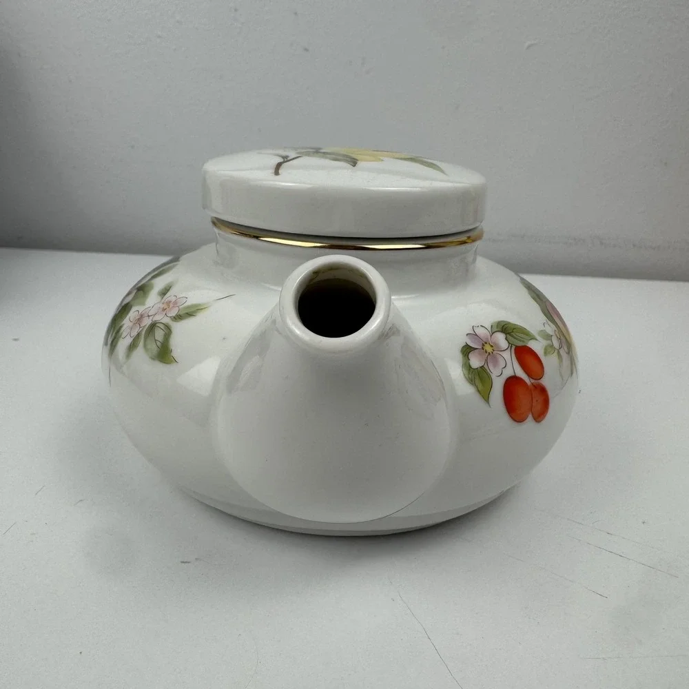 Vtg Andrea by Sadek Japan Porcelain Teapot Fruit Floral Cottagecore Tea Pot‎